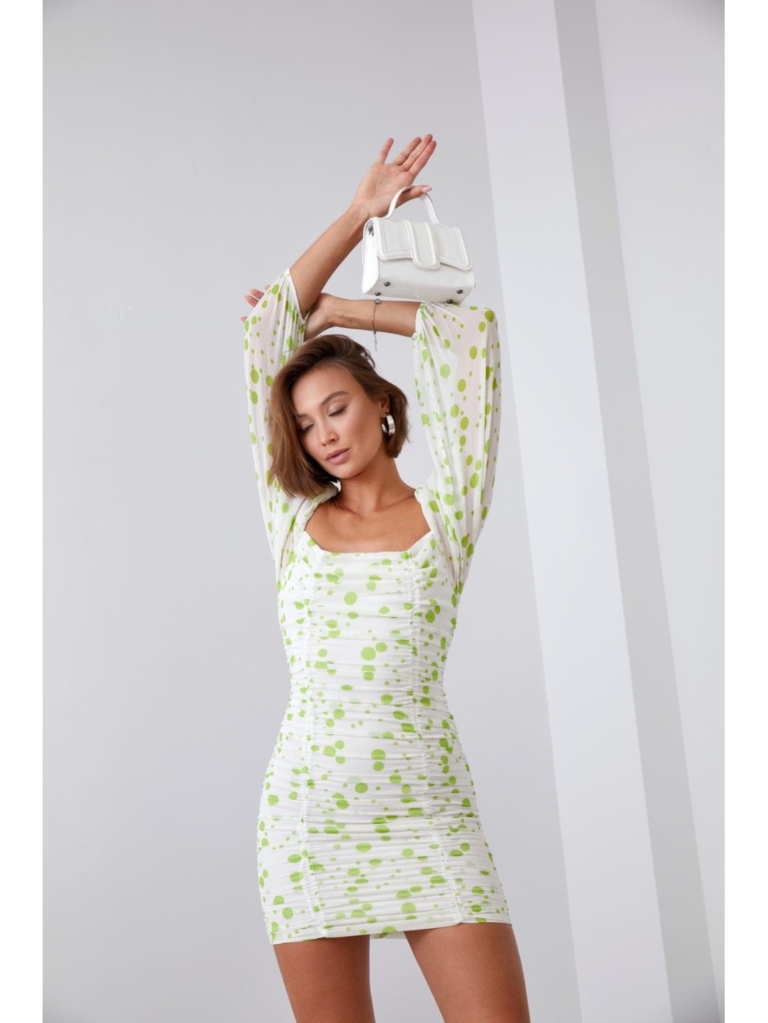 Rochie drapată cu buline, crem și lime 2940 - Magazin online - Boutique